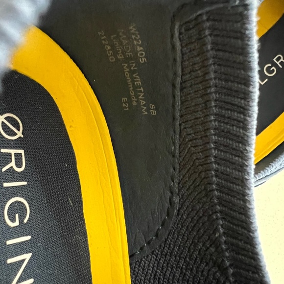 Cole Haan - OriginalGrand Wingtip Oxford - Picture 8 of 8